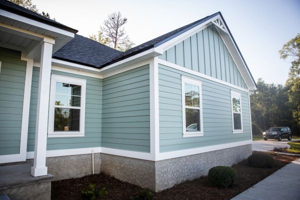 Damaged Siding Repair in Nashua