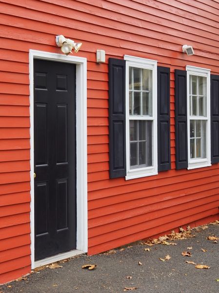 Cost of Red Vinyl Siding Installation in Nashua